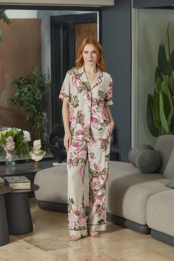 Aqua 26546 Kadın Desenli Düğmeli Kısa Kol Pijama Takım