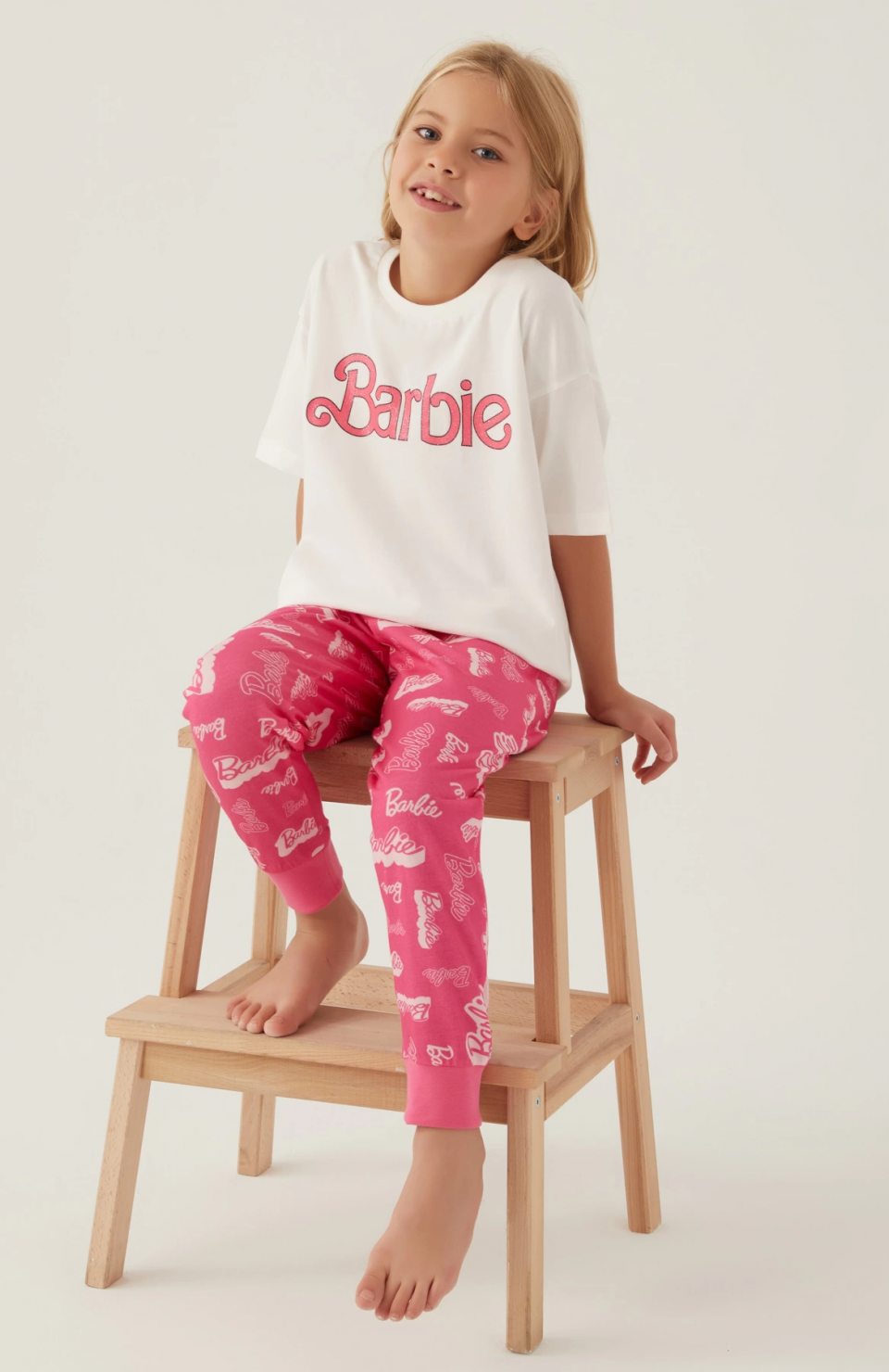 Barbie L1704-3 Kız Çocuk Kısa Kol Pijama Takımı