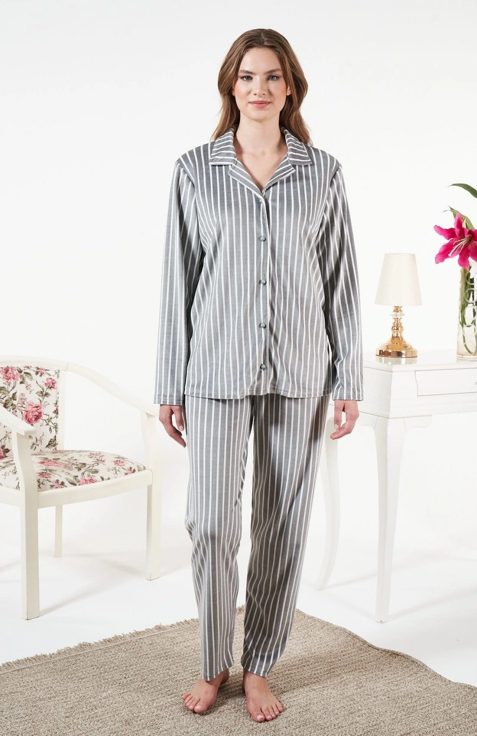 Estiva 25360 Gömlek Yaka Çizgili Kadife Pijama Takımı
