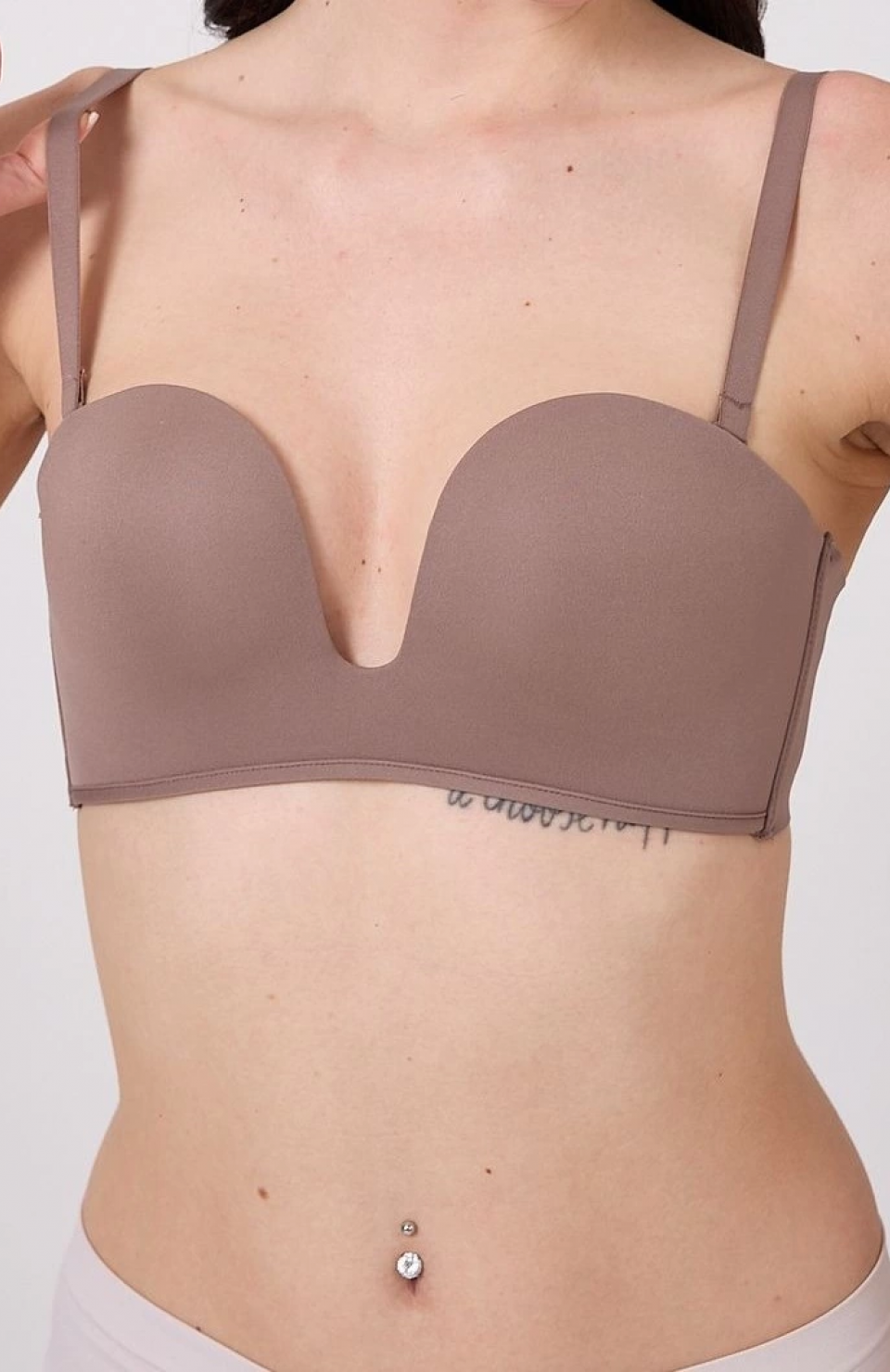 Freshness MSF05 Destekli V Dekolte Lazer Kesim Sütyen