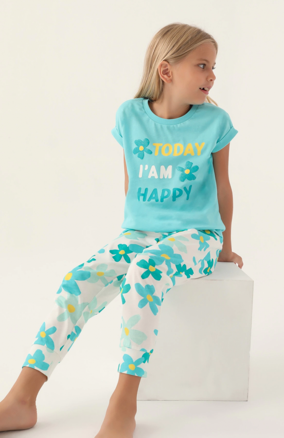 Roly Poly 3394-2 Kız Çocuk Çiçekli Kısa Kol Pijama Takım