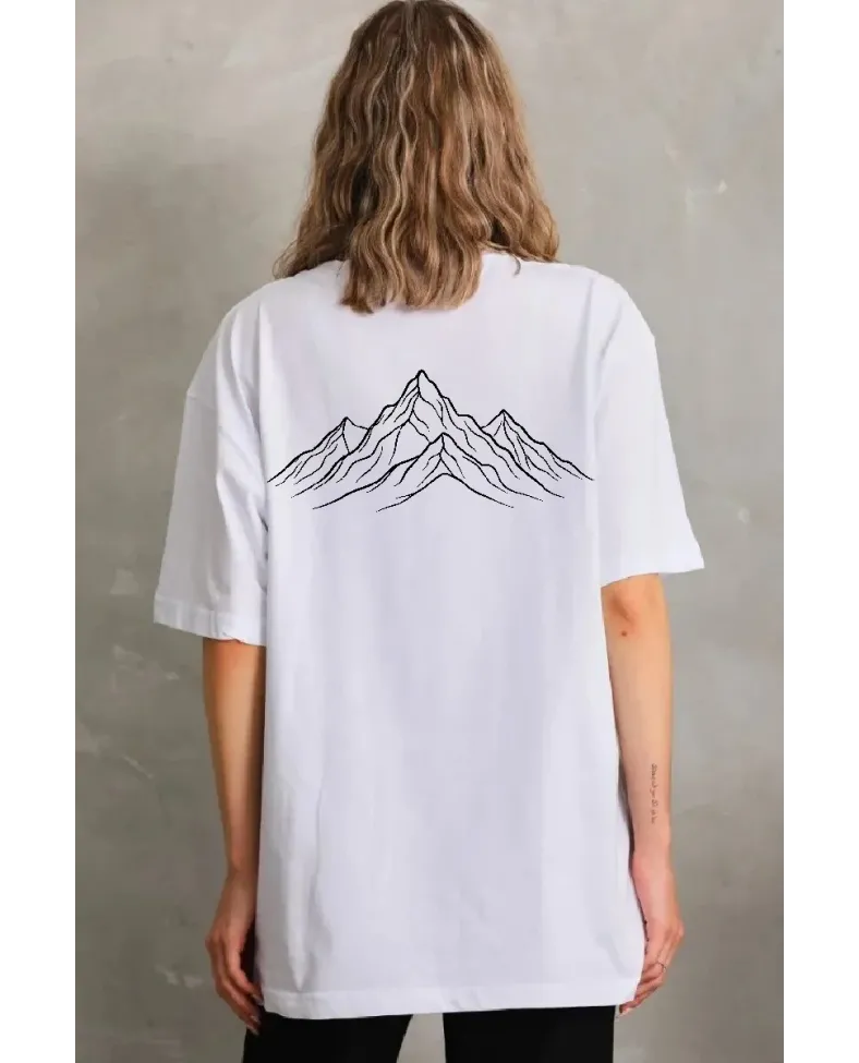 Kadın Nihilist Penguen Özel Tasarım Oversize Bisiklet Yaka Tişört - Beyaz