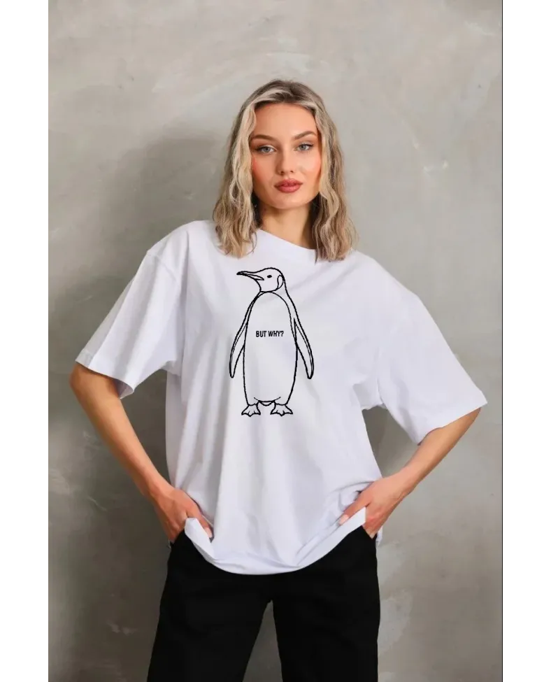 Kadın Nihilist Penguen Özel Tasarım Oversize Bisiklet Yaka Tişört - Beyaz