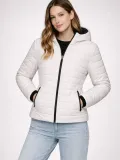 Kadın Şişme Kapüşonlu Fermuarlı Mont Su itici Kapitone Astarlı Kumaş Cepli Kışlık Rahat Kalıp - Krem