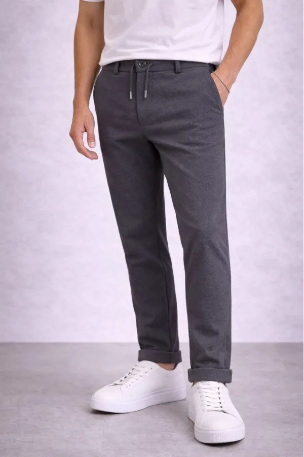 Erkek Diagonel Mikro dokulu Duble Paça Cepli Pantolon Bağcıklı Bel, Modern Kesim - Füme