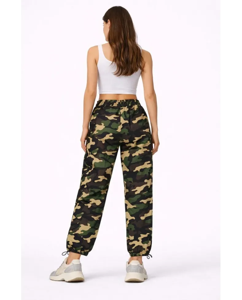 Kadın Paraşüt Kumaş Pantolon Bel ve Paça Ayarlanabilir Lastikli Spor Pantolon - Kamuflaj