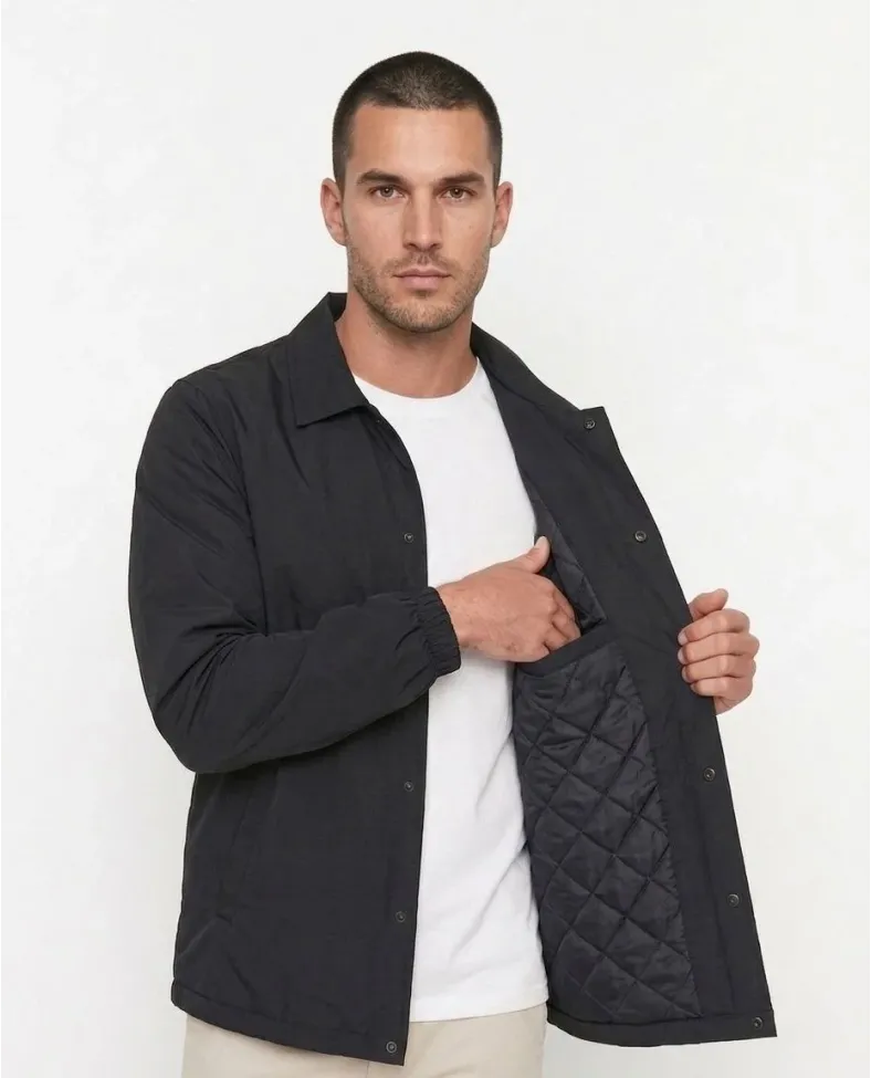 Erkek Yağmur İtici İç Astarlı Çıtçıtlı İç Cepli Dış Cepli Mevsimlik Mont - Siyah