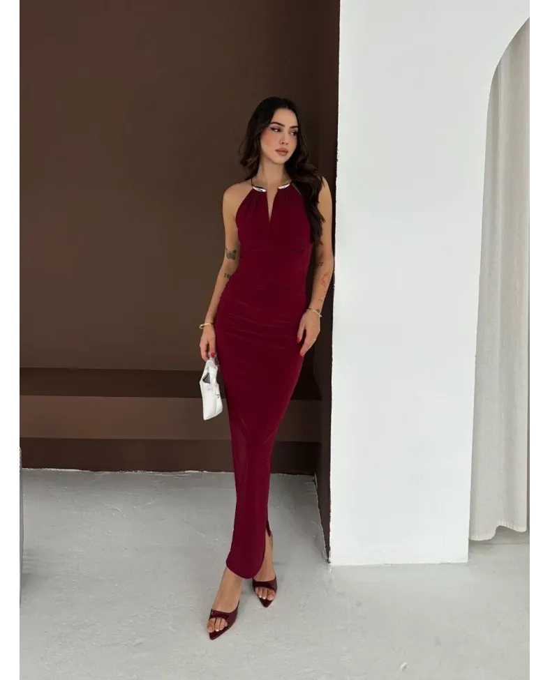 Kadın Uzun Abiye Elbise Yırtmaçlı Sırt Dekolteli Şık Gece Elbisesi - Bordo