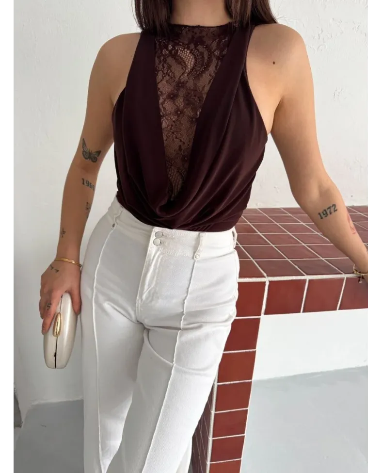 Kadın Dantel Detaylı Derin Dekolte Body Şık Kolsuz Yazlık Bodysuit - Kahvrenegi