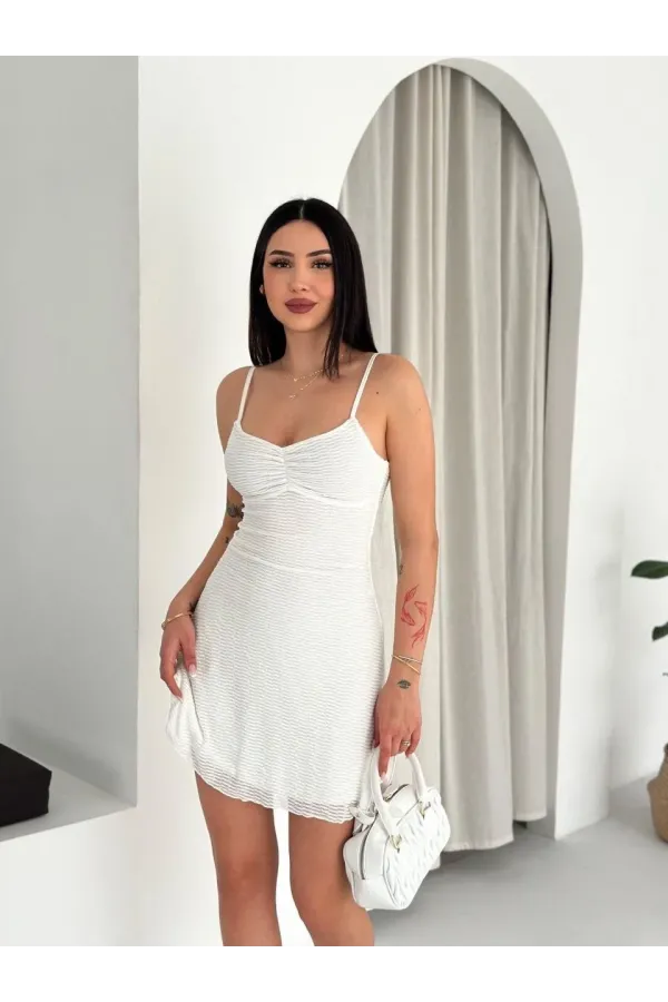 Kadın Askılı Mini Elbise Drapeli Göğüs Detay Likralı Yazlık Fit - Beyaz