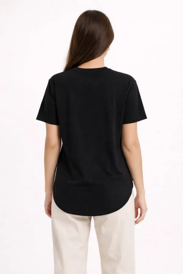 Kadın Basic T-Shirt Kısa Kol Bisiklet Yaka Oval Kesim Tişört - Siyah