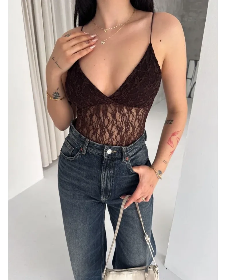 Kadın Dantel Detaylı Derin Dekolte Body Şık Kolsuz Yazlık Bodysuit - Kahvrenegi
