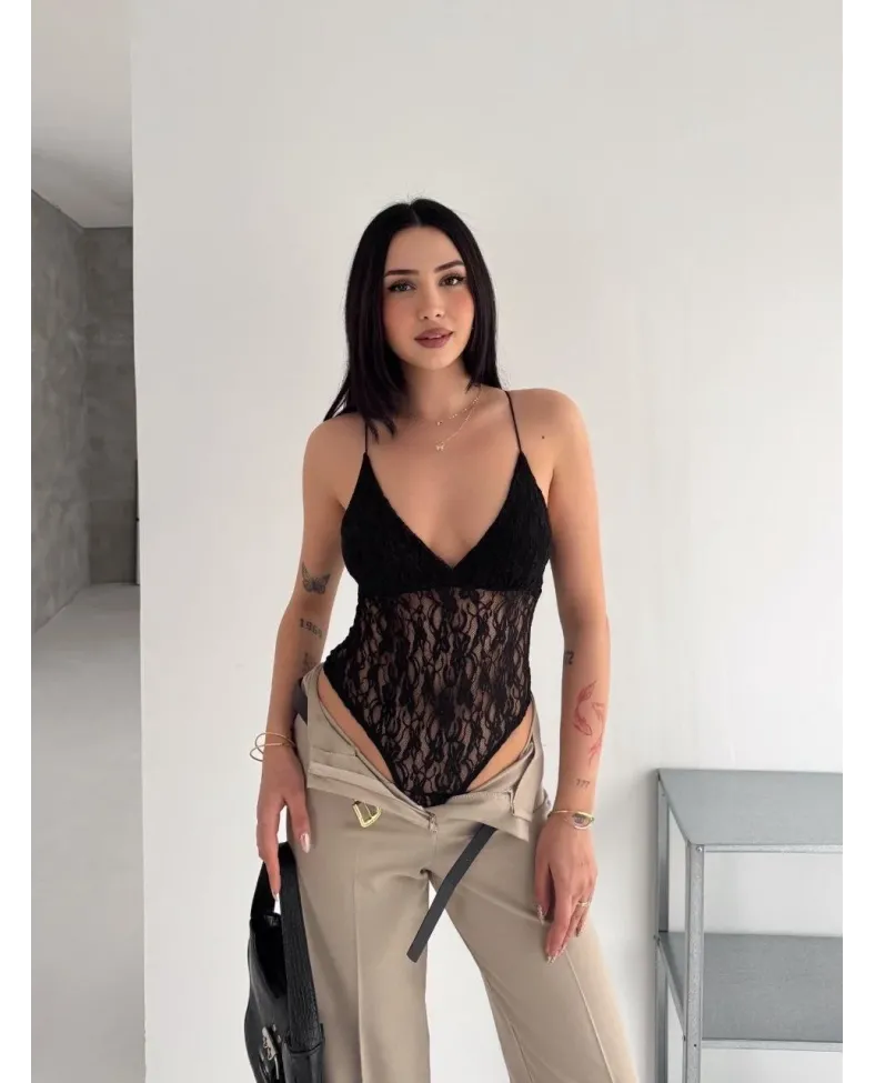 Kadın Dantel Detaylı Derin Dekolte Body Şık Kolsuz Yazlık Bodysuit - Siyah
