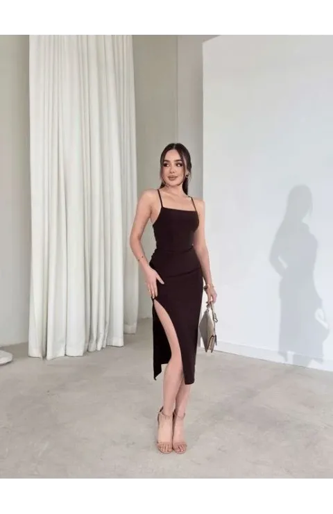 Kadın İp Askılı Sırt Dekolteli Bağlama Detaylı Yırtmaçlı Midi Elbise - Kahverengi