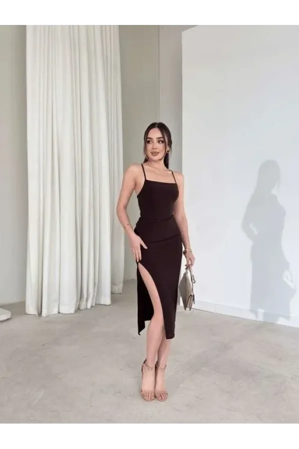 Kadın İp Askılı Sırt Dekolteli Bağlama Detaylı Yırtmaçlı Midi Elbise - Kahverengi