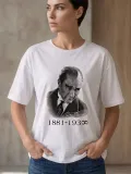 Kadın Atatürk Baskılı Tişört Kısa Kollu Bisiklet Yaka T-Shirt - Beyaz