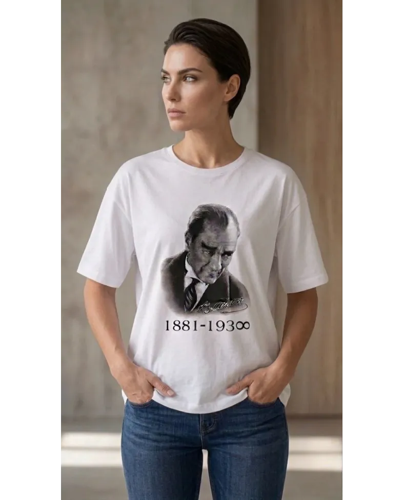 Kadın Atatürk Baskılı Tişört Kısa Kollu Bisiklet Yaka T-Shirt - Beyaz