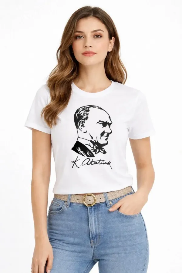 Kadın Atatürk Baskılı Tişört Kısa Kollu Bisiklet Yaka T-Shirt - Beyaz