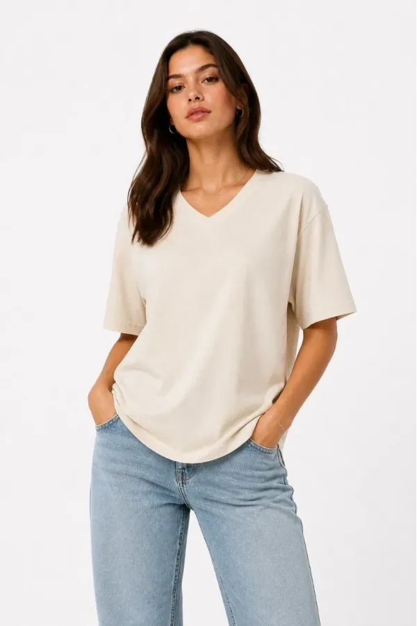 Kadın V Yaka Basic Tişört Kısa Kol Yazlık Regular Fit T-Shirt - Bej