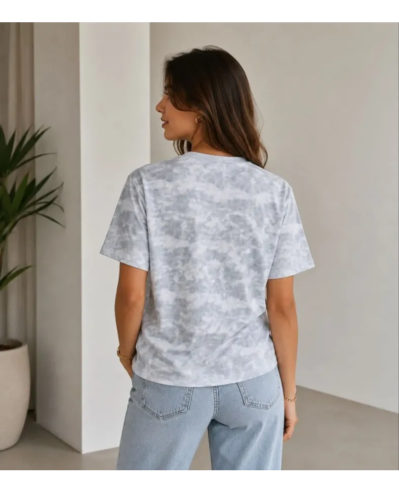 Kadın Batik Desenli Tişört Bisiklet Yaka Kısa Kol Regular Fit T-shirt - Gri