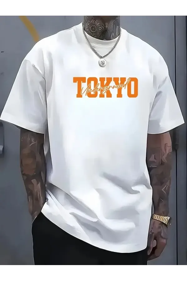 Erkek Turuncu Spor Araba Grafik Tişört - "TOKYO" Baskılı Oversize Kısa Kollu - Beyaz