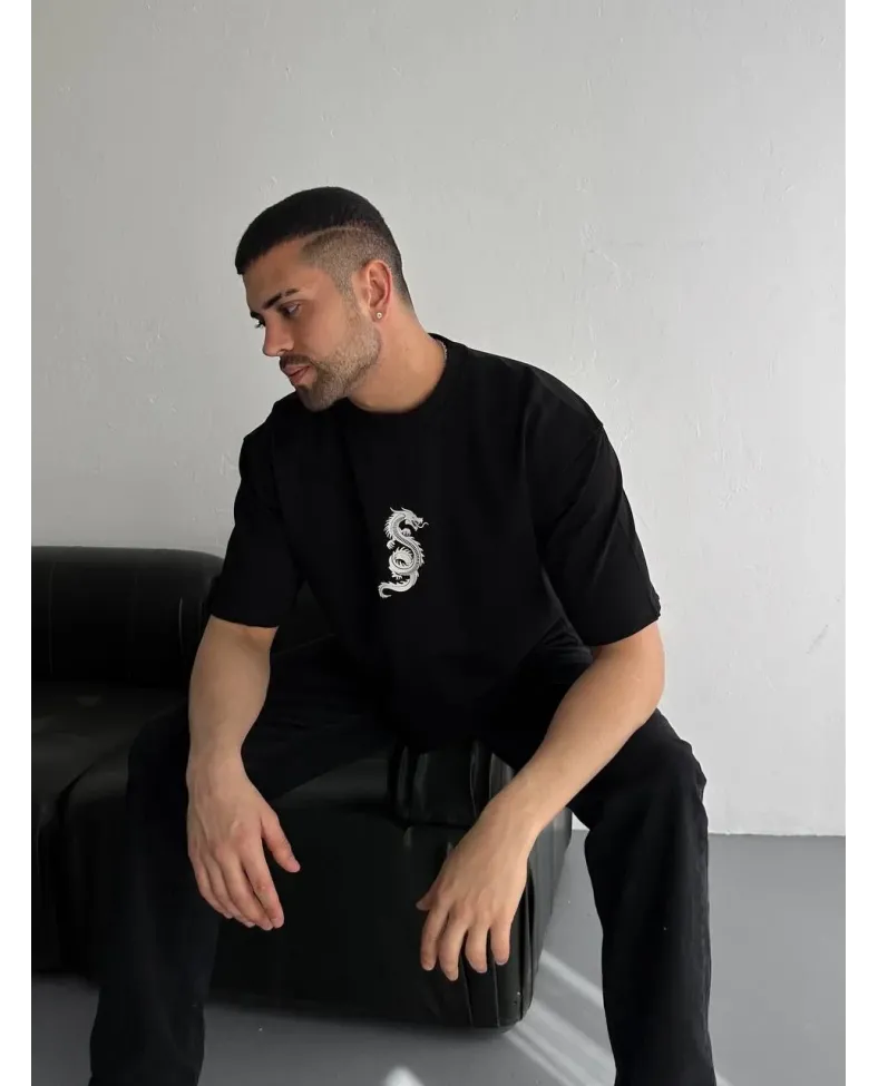 Baskılı Oversize Bisiklet Yaka - Siyah