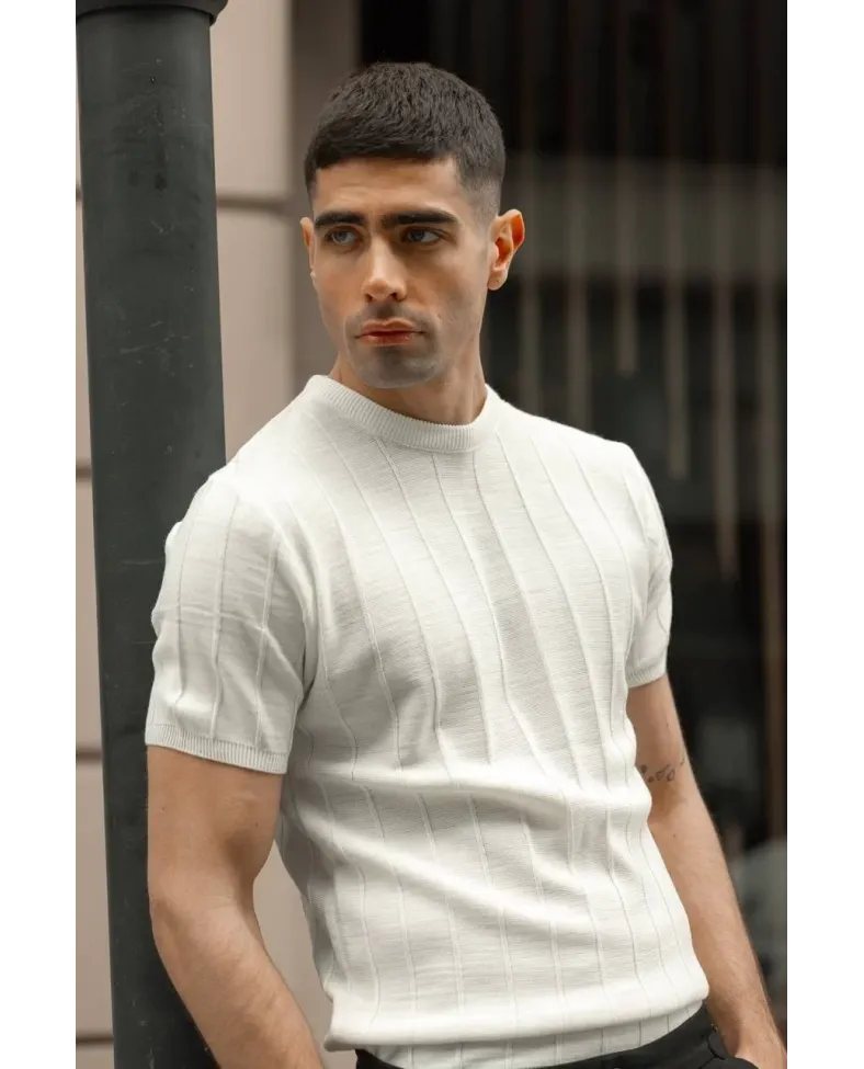 Erkek Biskilet Yaka Triko T-Shirt - Beyaz