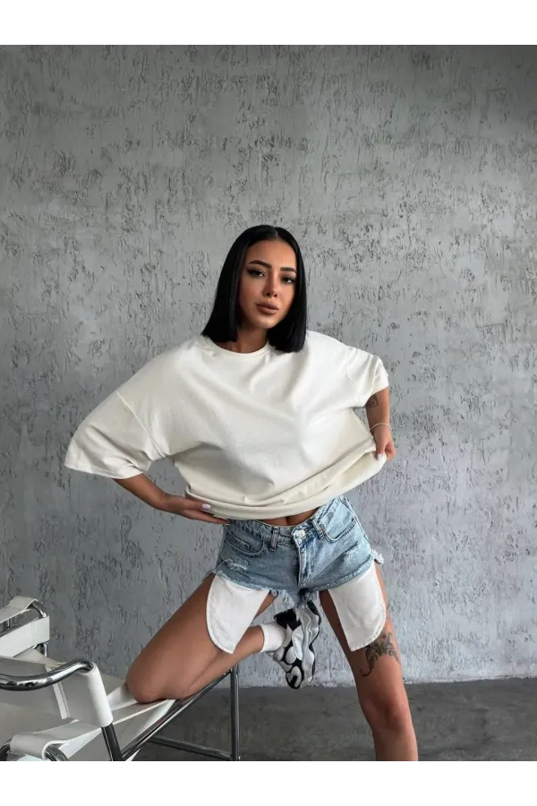 kadın  Düz Biskilet Yaka Oversize T-shirt - Beyaz