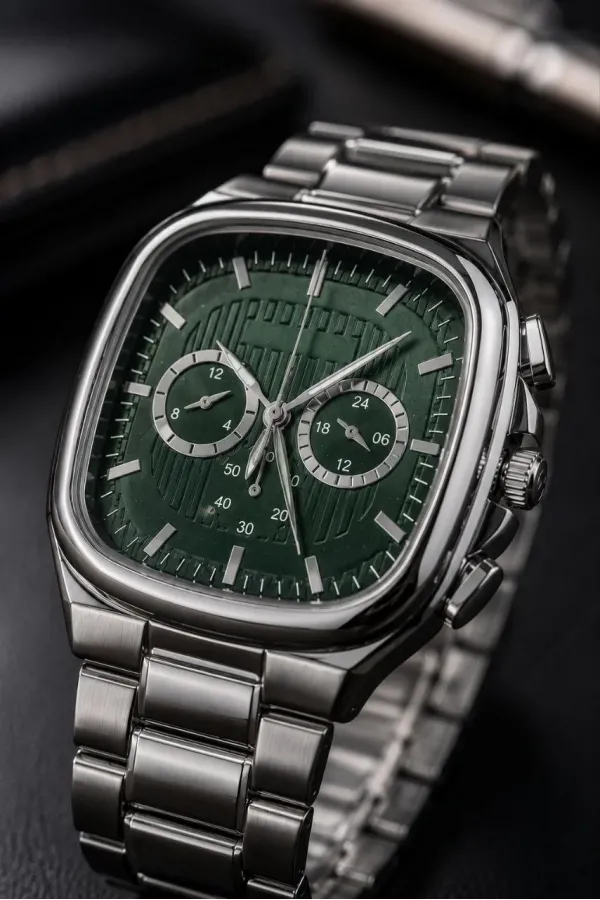 Erkek Gümüş Metal Kordon Analog Kol Saati Yeşil Kadran Takvim Göstergeli - Gümüş