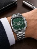 Erkek Gümüş Metal Kordon Analog Kol Saati Yeşil Kadran Takvim Göstergeli - Gümüş