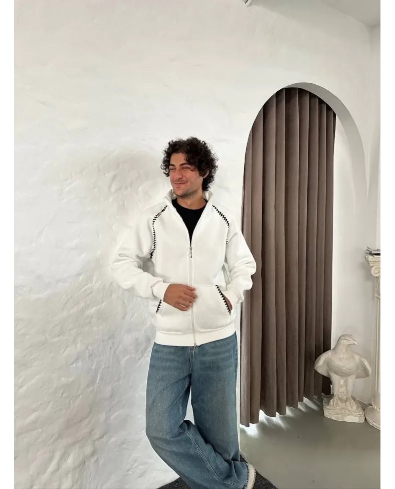 Erkek Oversize Dik Yaka Fermuarlı Sweatshirt - Zincir Nakışli Kanguru Cepli - Beyaz