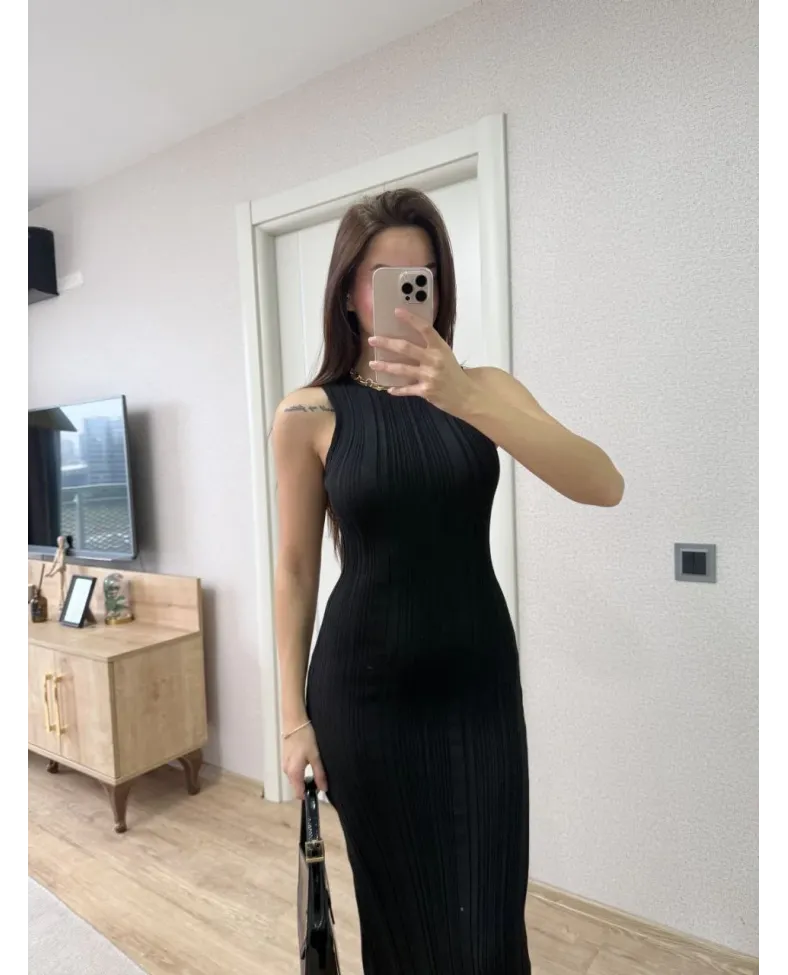 Fitilli Triko Elbise Kolsuz Sırtı Kapalı Maxi Uzun Boy - Siyah