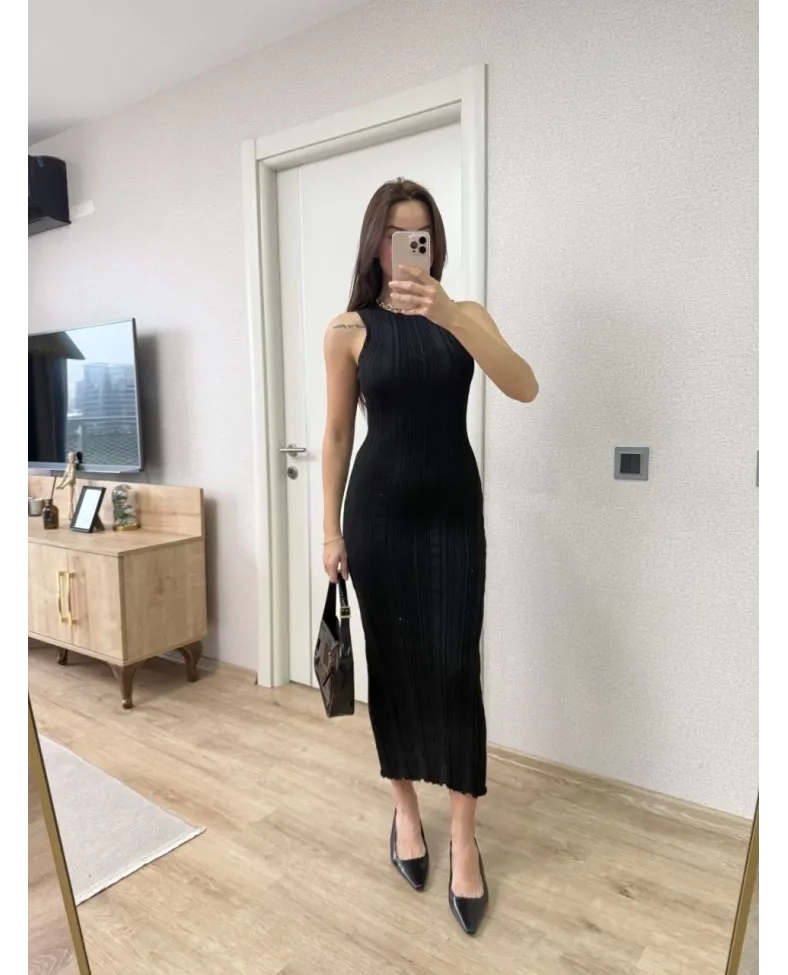 Fitilli Triko Elbise Kolsuz Sırtı Kapalı Maxi Uzun Boy - Siyah