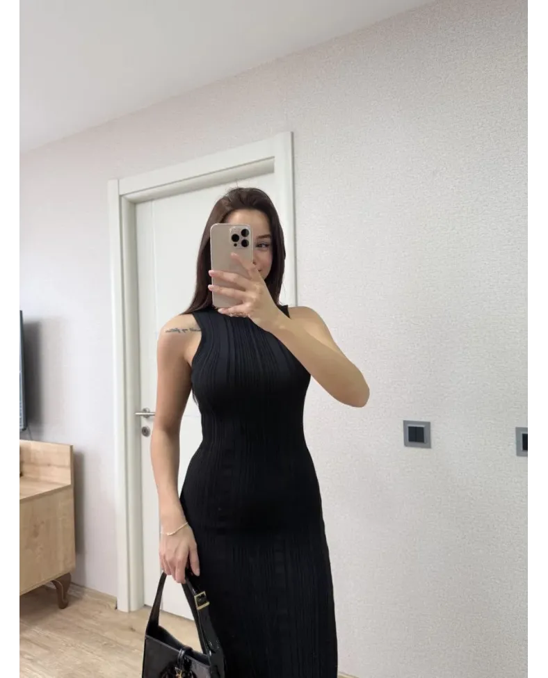 Fitilli Triko Elbise Kolsuz Sırtı Kapalı Maxi Uzun Boy - Siyah