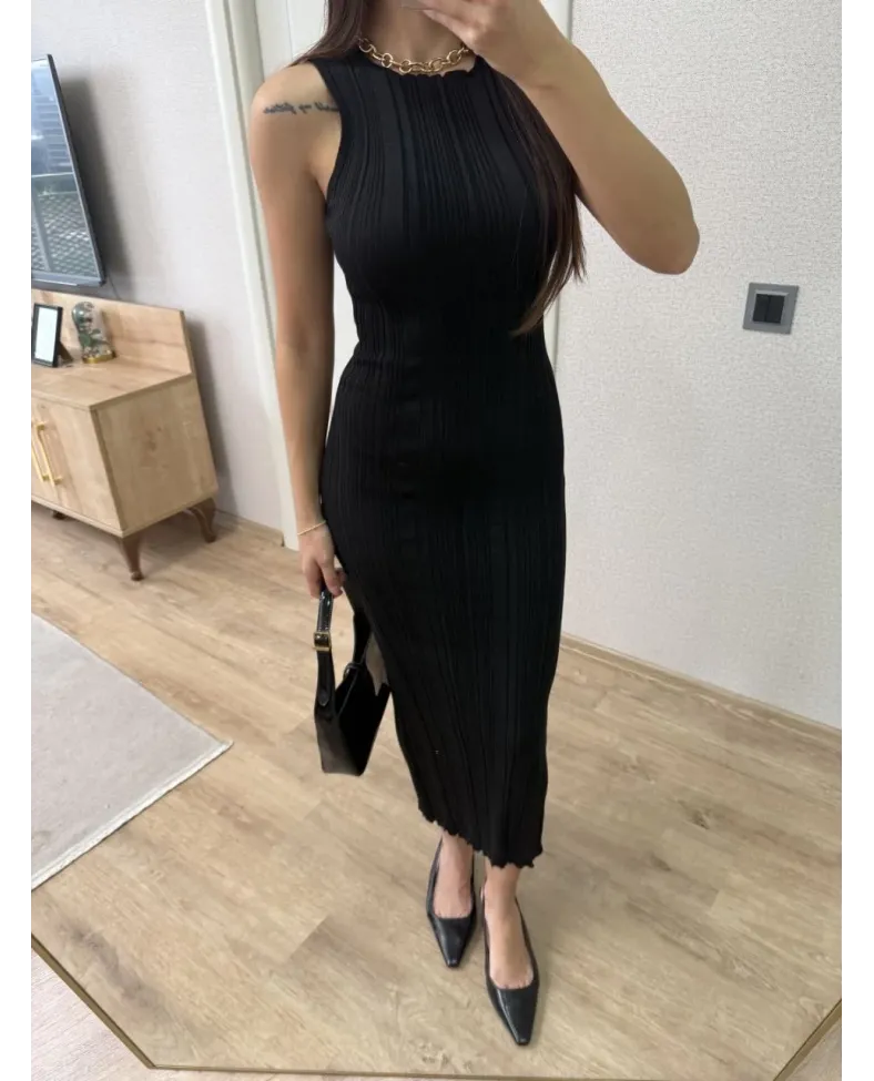 Fitilli Triko Elbise Kolsuz Sırtı Kapalı Maxi Uzun Boy - Siyah