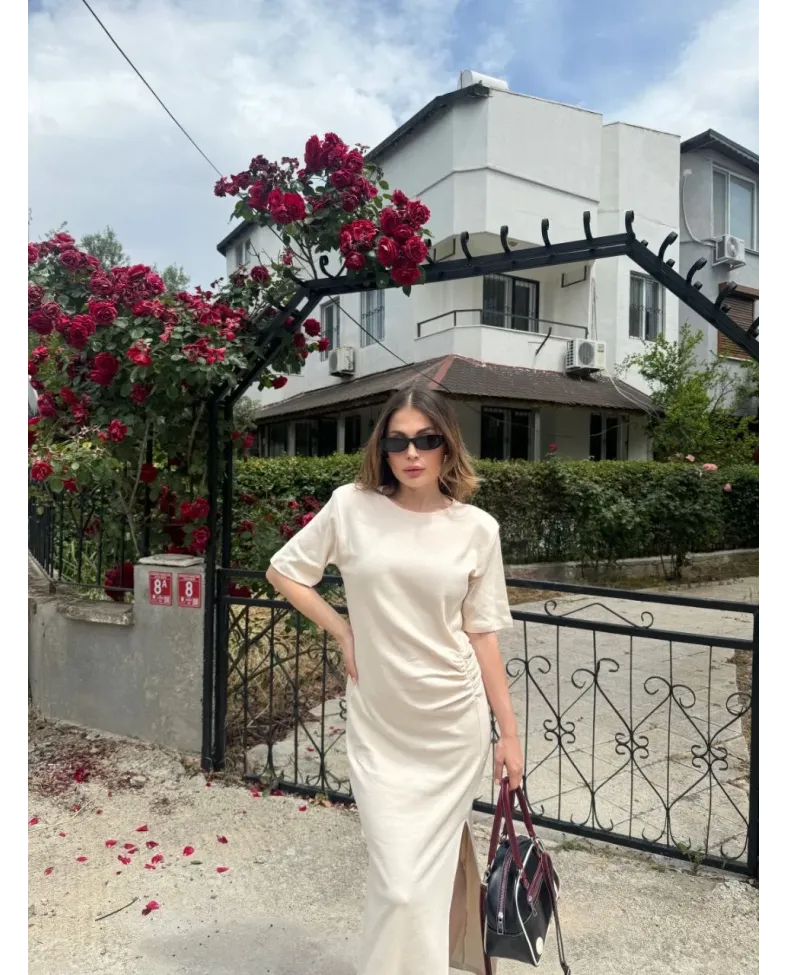 Kadın Kısa Kollu Uzun Yandan Yırtmaçlı Elbise - Bej