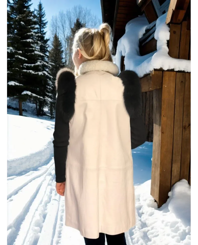 Kadın Kolsuz Hakiki Deri Kürk - Beyaz