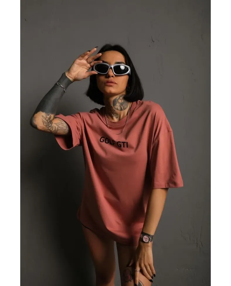 Kadın Oversize Baskılı Tişört Golf GTI Retro Araba Desenli Ön Arka Dijital - Gül Kurusu