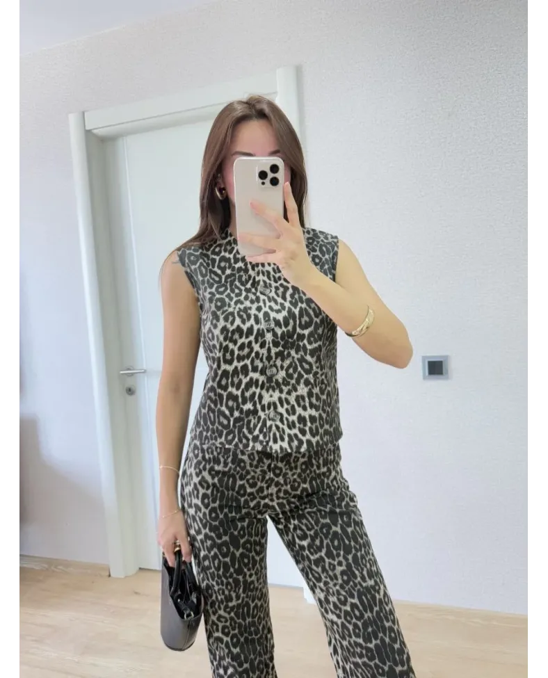 leopar desenli Düğmeli Bluzlu Pantolon İkili Takım -Leopar