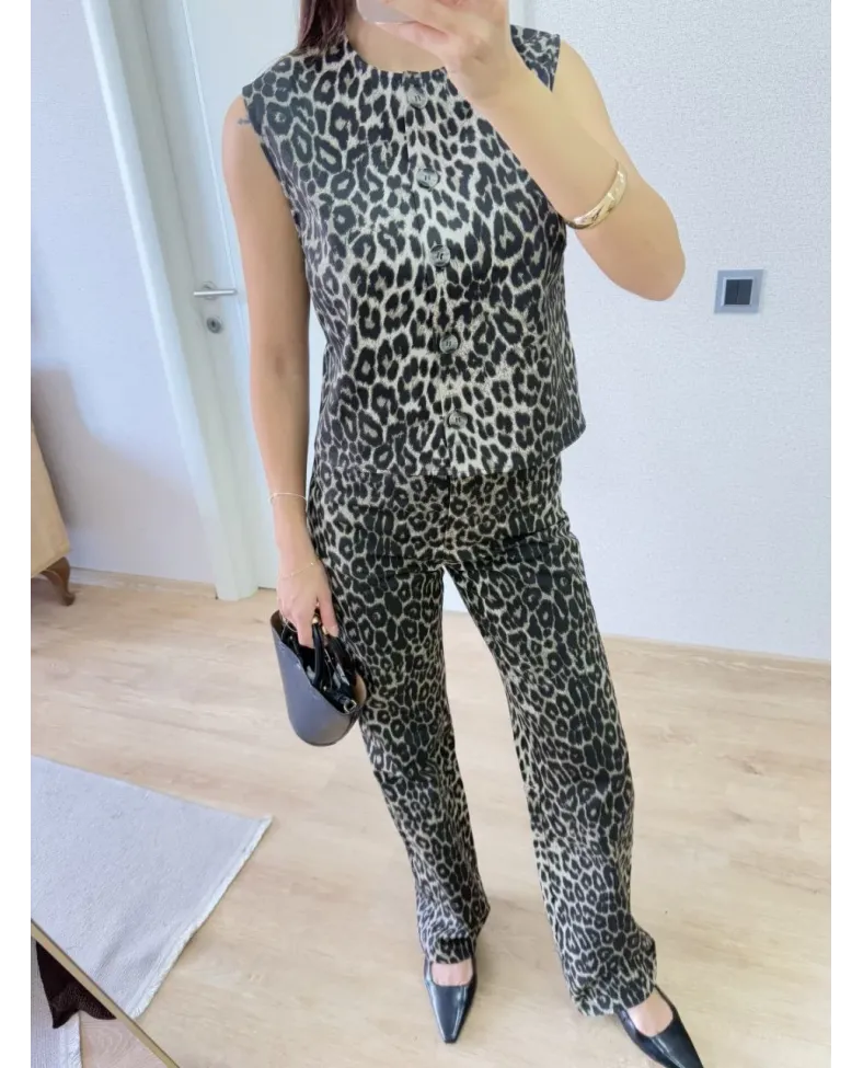 leopar desenli Düğmeli Bluzlu Pantolon İkili Takım -Leopar