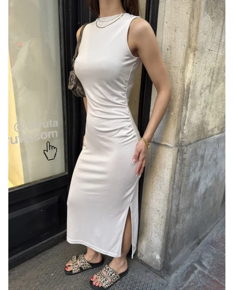 Osy Modal Yumuşak Dokulu Kumaş Bisiklet Yaka Sıfır Kolsuz Yırtmaçlı Uzun Elbise - Beyaz