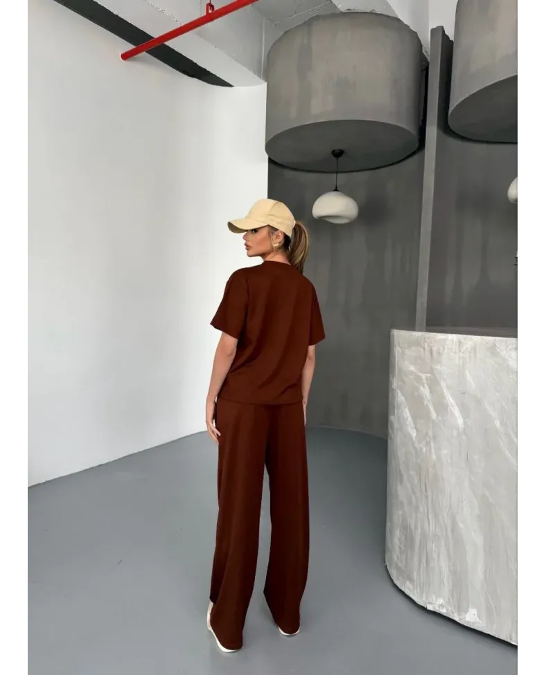 Osy Modal Yumuşak Dokulu Kumaş Kısa Kollu Bluz Rahat Pantalon ikili Takım- Kahverengi