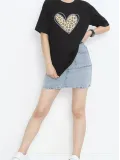 Sevgililer Günü İçin Özel Tasarım Leopar Kalp Baskılı T-shirt - Siyah