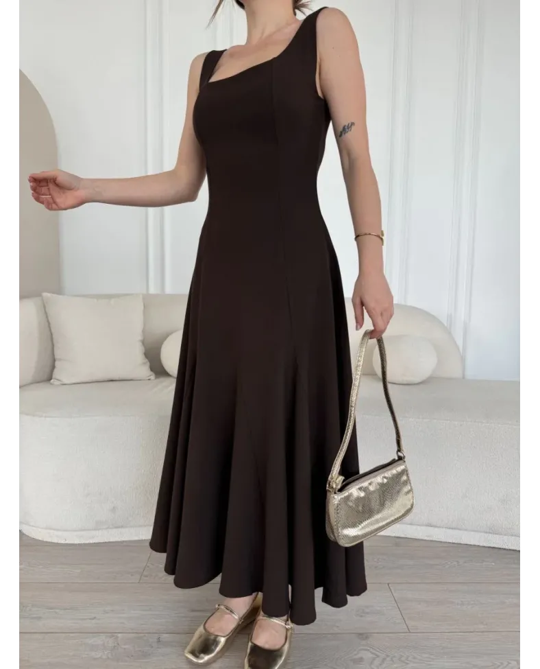 Sırt Dekolteli Kolsuz Uzun Elbise - Kahverengi