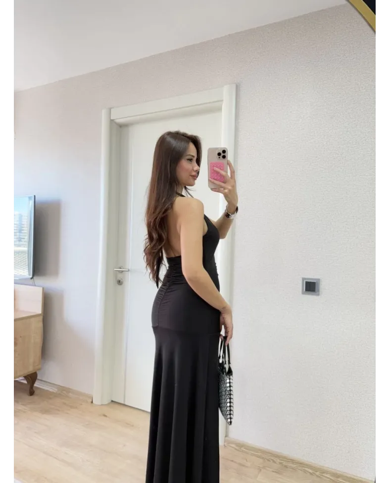 Sırt dekolteli Uzun Elbise - Siyah