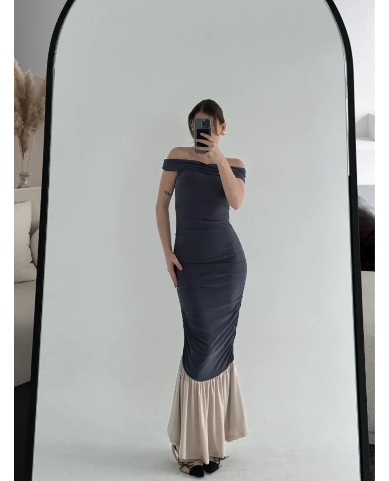 Striptiz Omuzlu Uzun Elbise- Füme