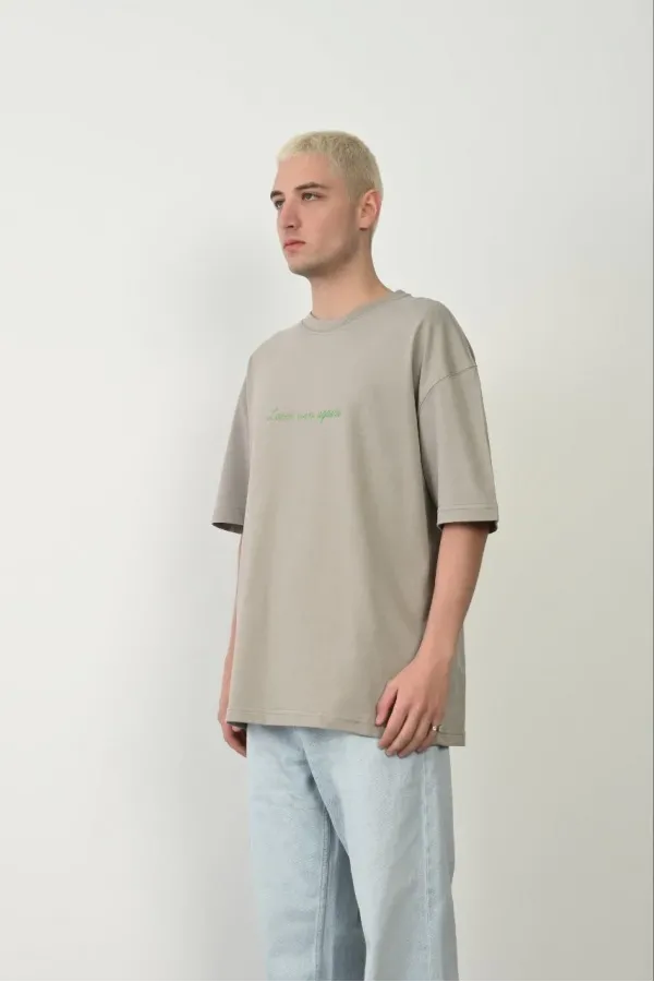 Erkek Baskılı T-Shirt Kısa Kol Bisiklet Yaka Rahat Kalıp Tişört  - Boyalı Gri