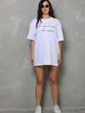 kadın Bisiklet Yaka Baskılı Oversize T-Shirt - Beyaz