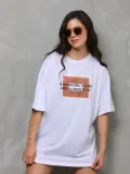 kadın Bisiklet Yaka Baskılı Oversize T-Shirt - Beyaz