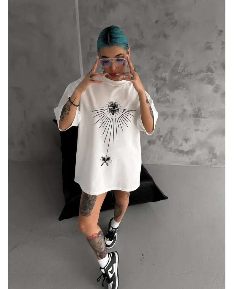 kadın Bisiklet Yaka Baskılı Oversize T-Shirt - Beyaz